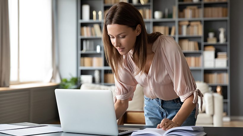 How To Design Training That Drives Learning In The Flow Of Work (Featuring 4 Examples)